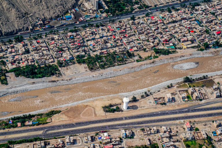 Cuando el mar se calienta, el país contiene la respiración